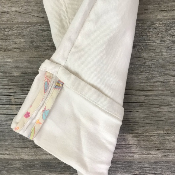 GAP - Picture 4 of 5